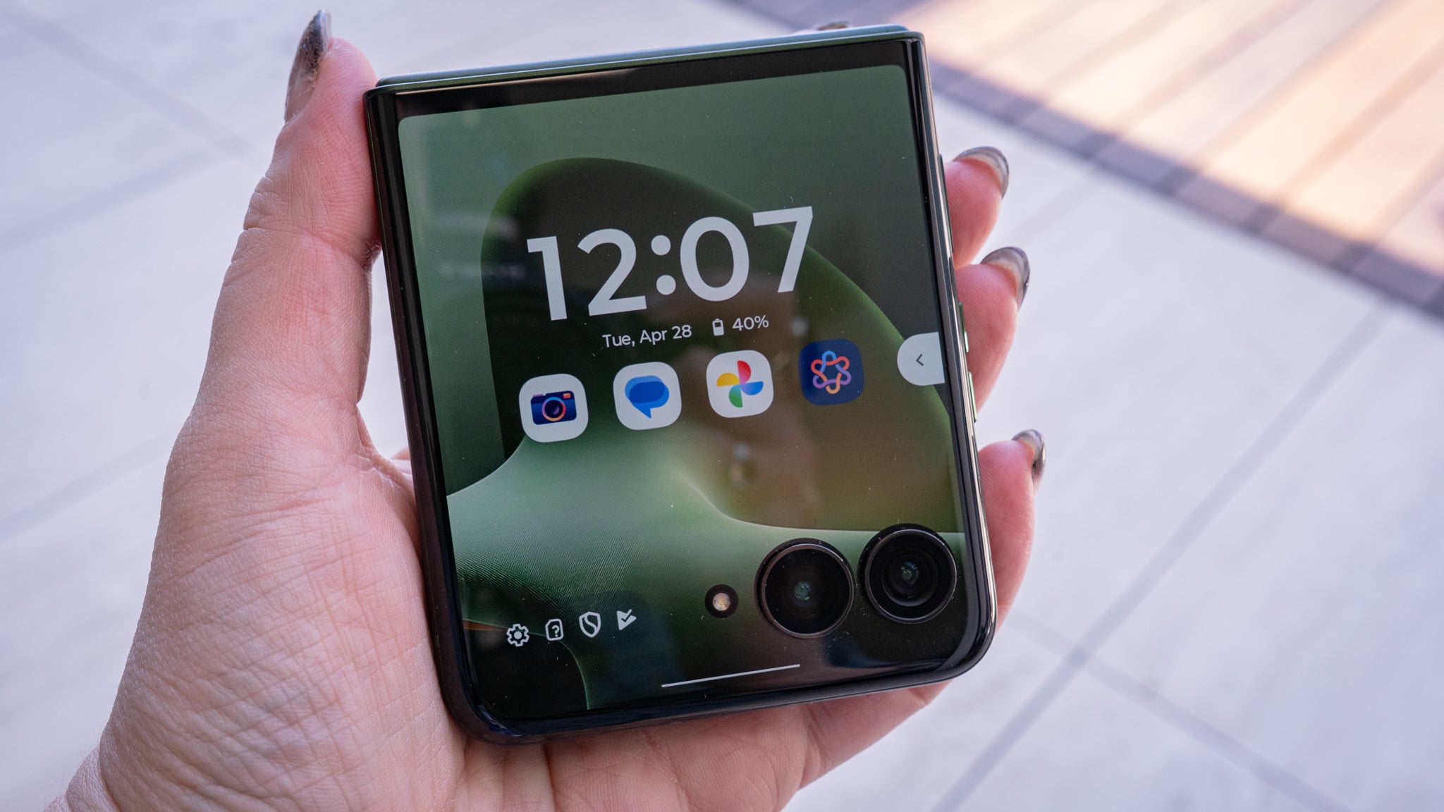 Efficient UI optimization on external displays can reduce the need to unfold the phone, potentially extending the life of the internal screen.