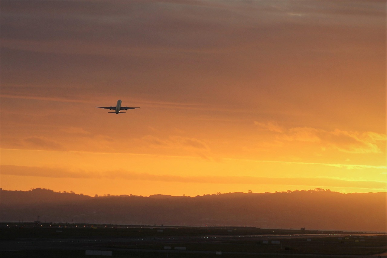 Timing is everything: 7 a.m. departures often see the highest traveler satisfaction rates.
